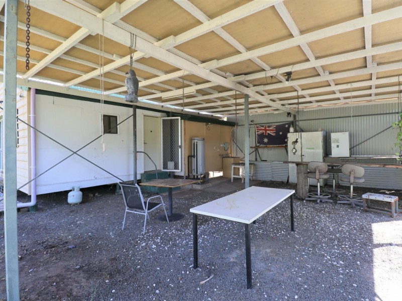 11 Bungil Street, Roma QLD 4455