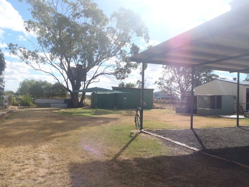 15 Burke Street, Wallumbilla QLD 4428