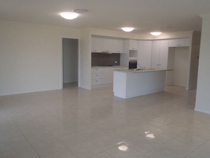 22 Beetson Drive, Roma QLD 4455