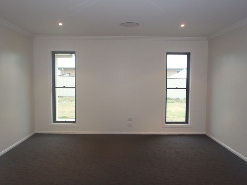 22 Beetson Drive, Roma QLD 4455