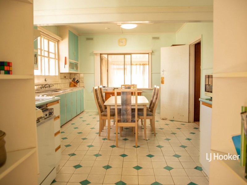 26 Mullavey Street, Roma QLD 4455