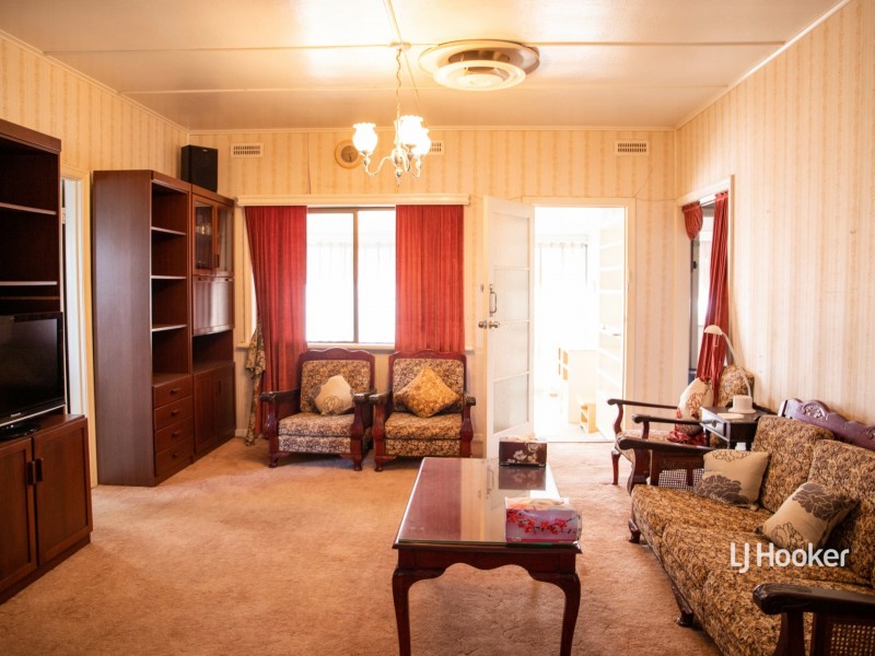 26 Mullavey Street, Roma QLD 4455