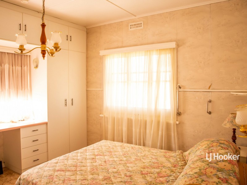 26 Mullavey Street, Roma QLD 4455