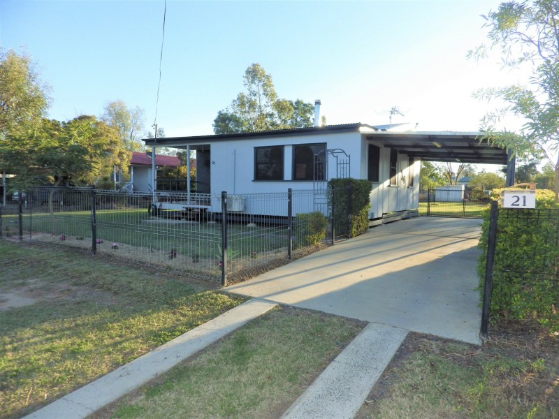 21 Spencer Street, Roma QLD 4455