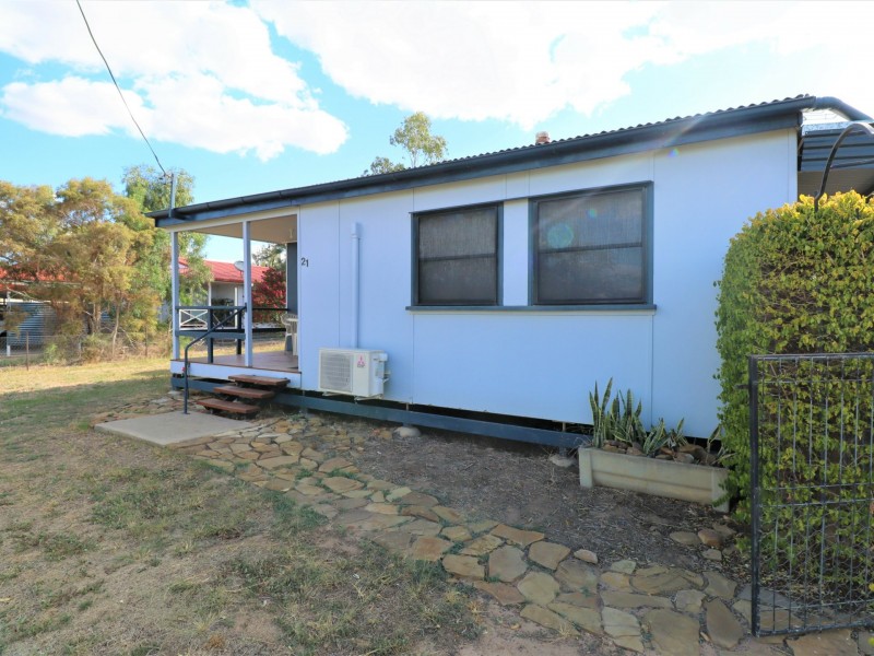 21 Spencer Street, Roma QLD 4455