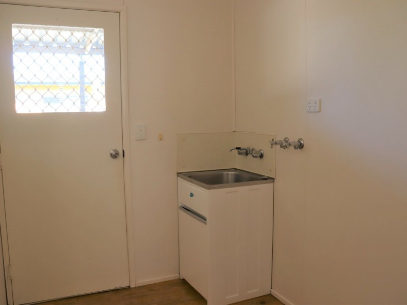 17 Alex Parade, Roma QLD 4455