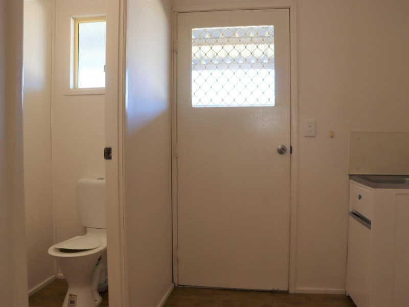17 Alex Parade, Roma QLD 4455