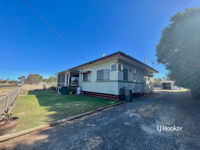 101 Arthur Street, Roma QLD 4455