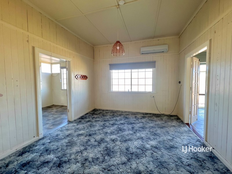 101 Arthur Street, Roma QLD 4455