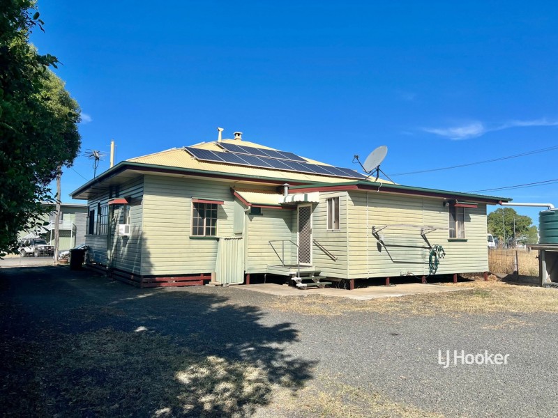 101 Arthur Street, Roma QLD 4455