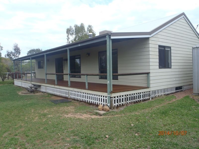 68 Minka Road, Roma QLD 4455