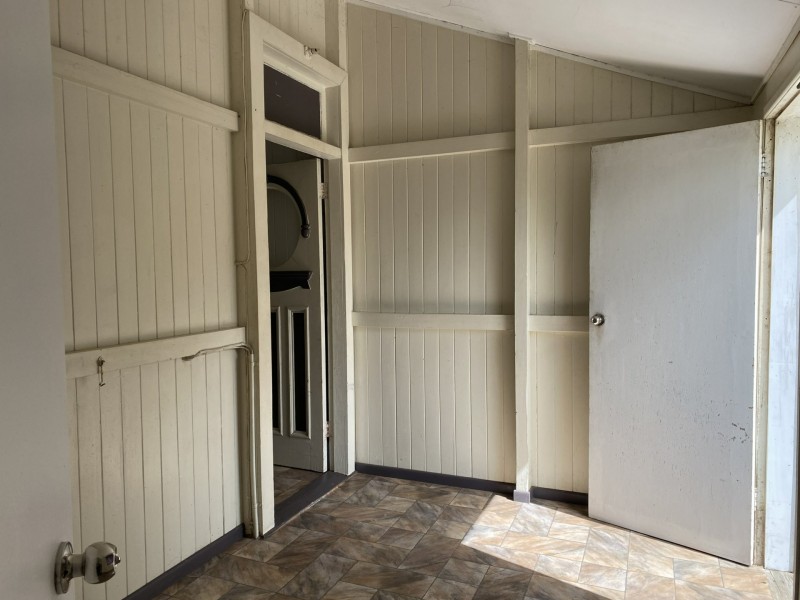 10 Liverpool Street, Mitchell QLD 4465