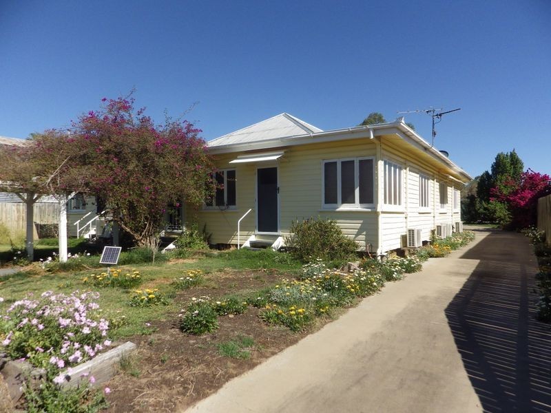 58 Chrystal Street, Roma QLD 4455
