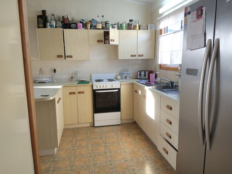 44 Derry Street, Roma QLD 4455