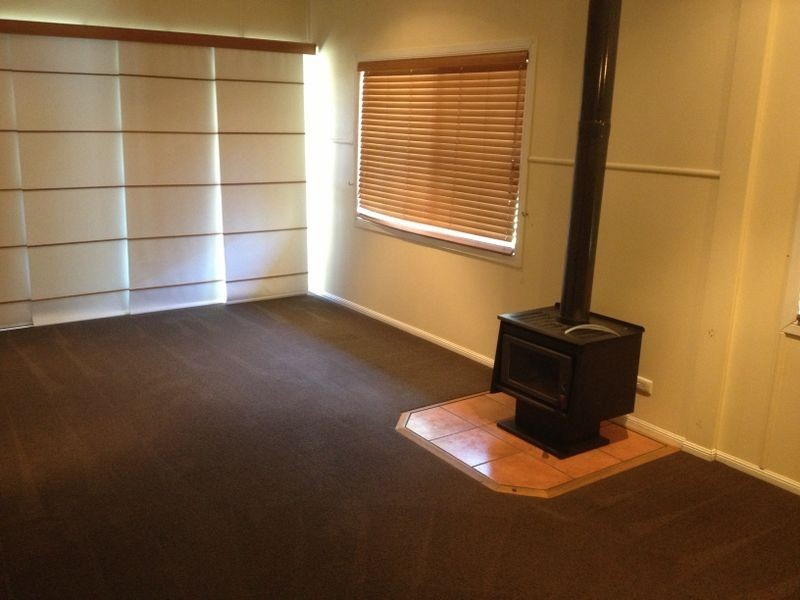 12 Fowles Street, Roma QLD 4455