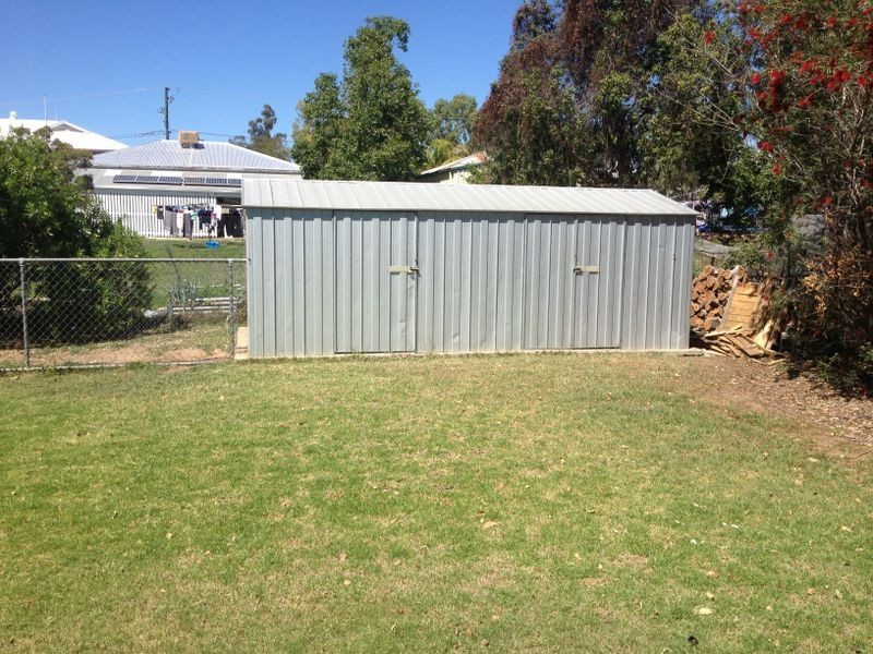 12 Fowles Street, Roma QLD 4455