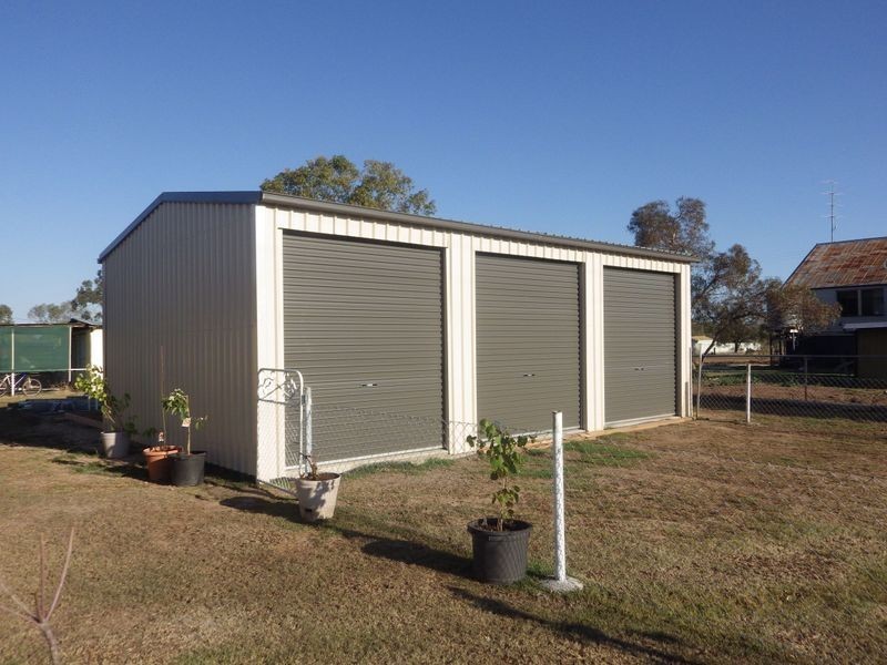 8 Bass Street, Yuleba QLD 4427