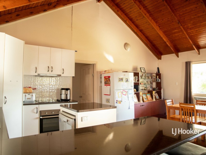 62 Roslyn Drive, Roma QLD 4455