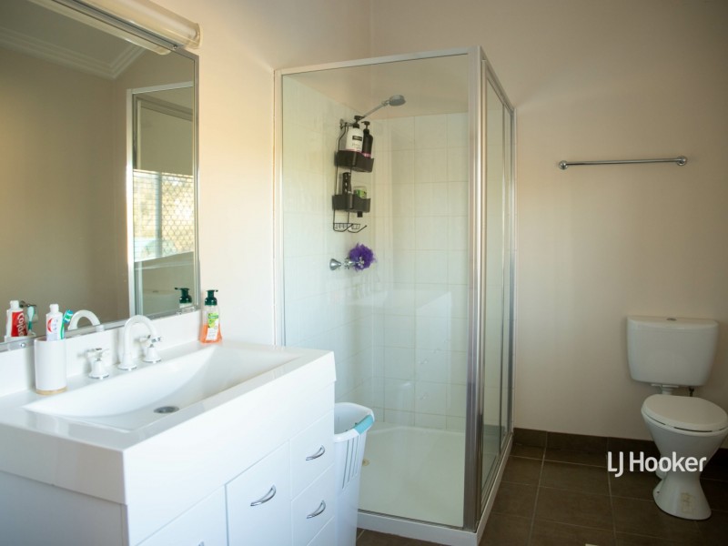 62 Roslyn Drive, Roma QLD 4455