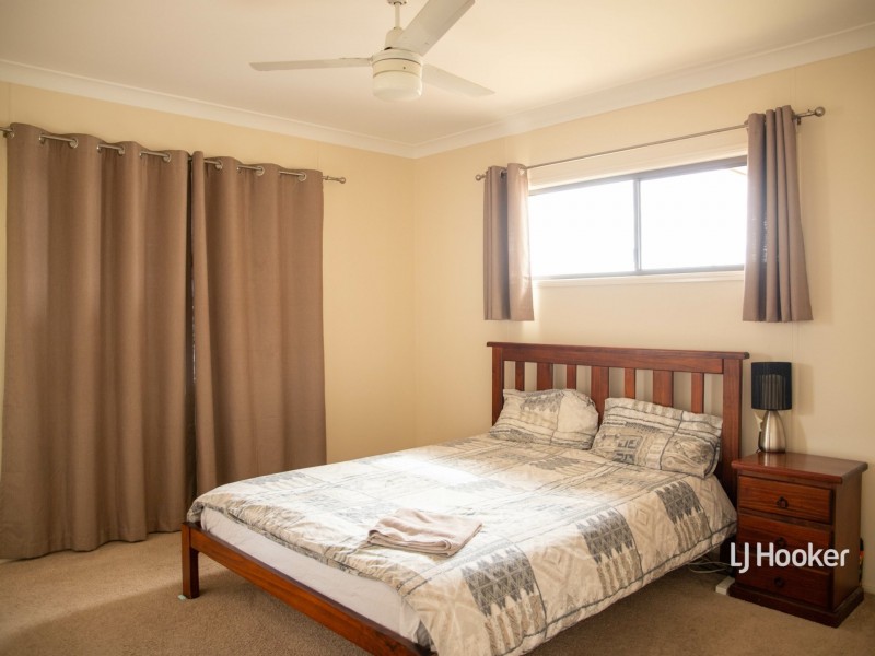 15 Lockyer Crescent, Roma QLD 4455