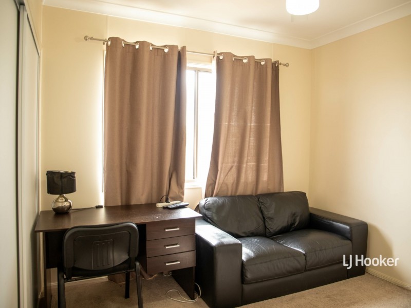 15 Lockyer Crescent, Roma QLD 4455