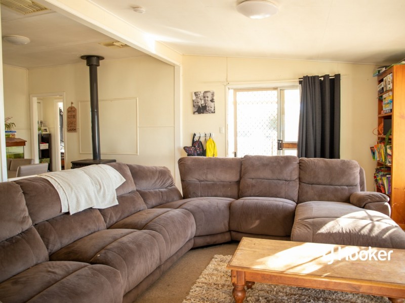 15 Conlan Street, Roma QLD 4455