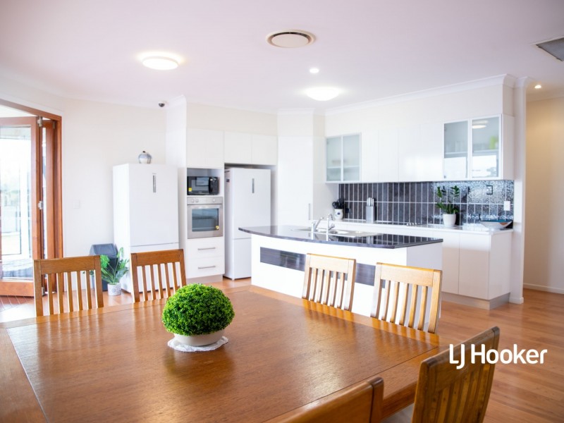 6 Lockyer Crescent, Roma QLD 4455