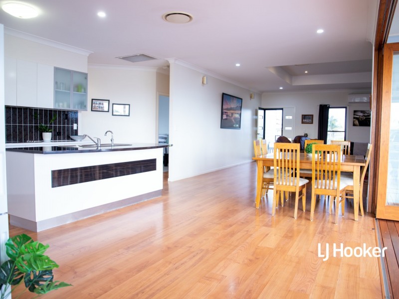 6 Lockyer Crescent, Roma QLD 4455