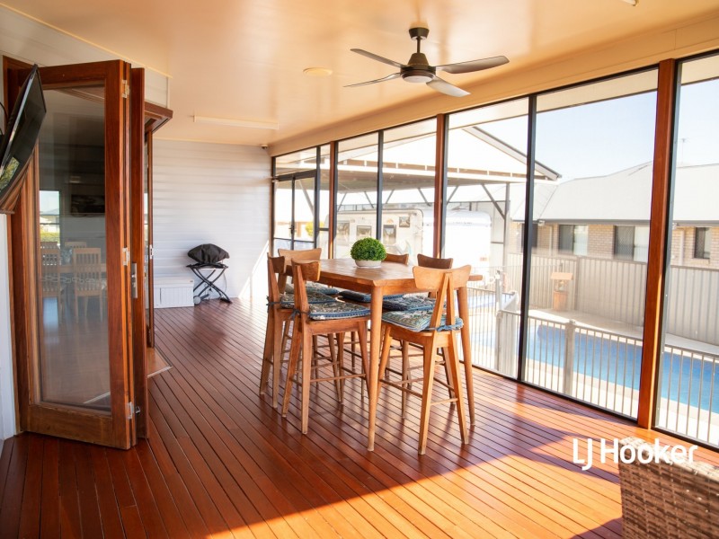 6 Lockyer Crescent, Roma QLD 4455