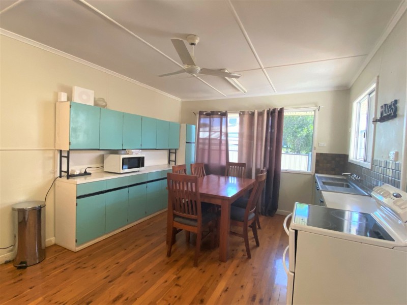 2 Luff Street, Roma QLD 4455