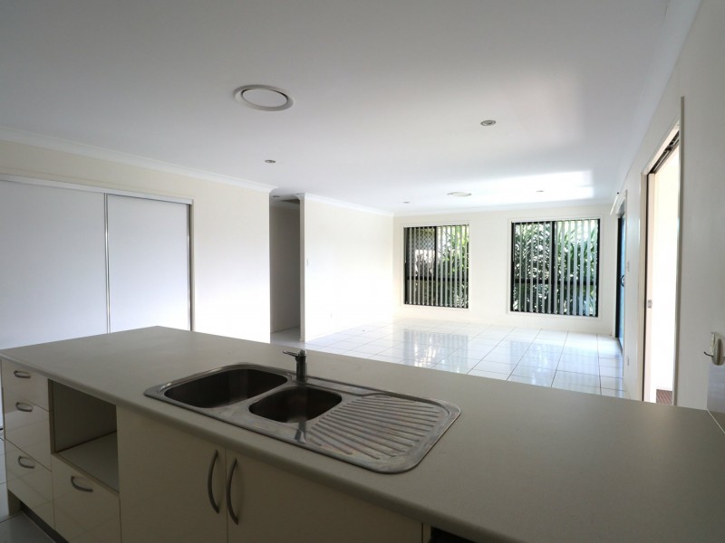 29 Wheeler Drive, Roma QLD 4455