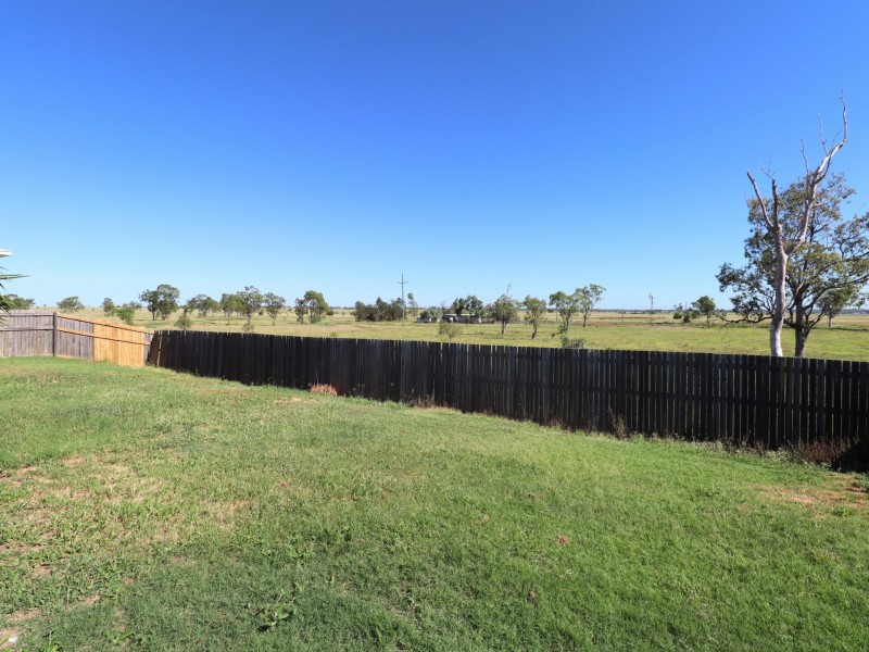 29 Wheeler Drive, Roma QLD 4455