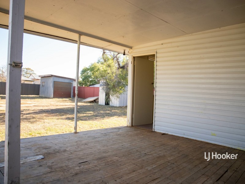 13 Crawford Street, Roma QLD 4455