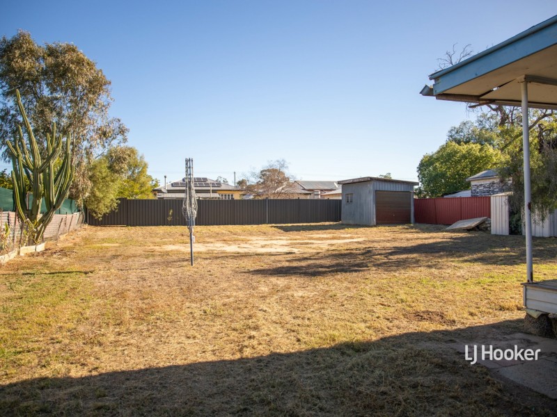 13 Crawford Street, Roma QLD 4455