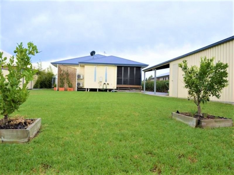 9 Lockyer Crescent, Roma QLD 4455