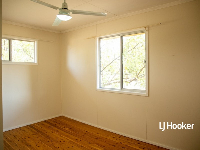 2 Holland Street, Roma QLD 4455