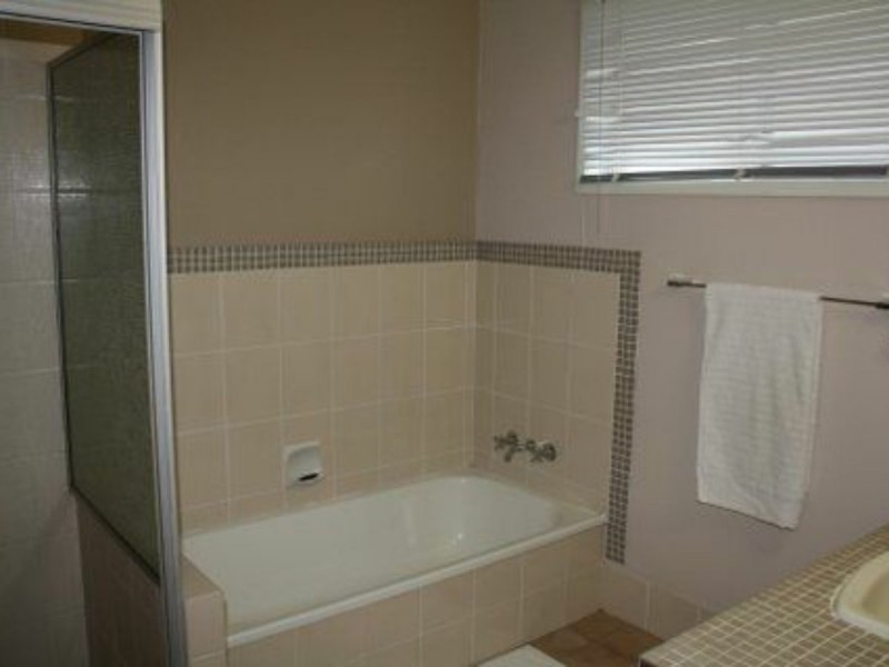 53 Taylor Street, Roma QLD 4455