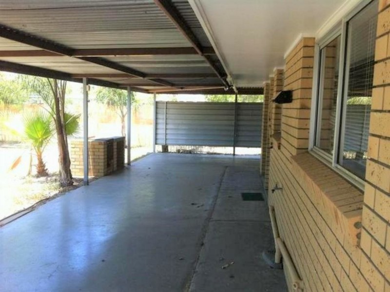 53 Taylor Street, Roma QLD 4455