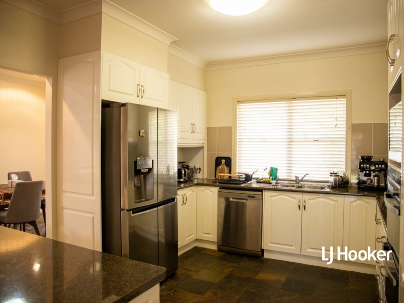 1A Wright Street, Roma QLD 4455