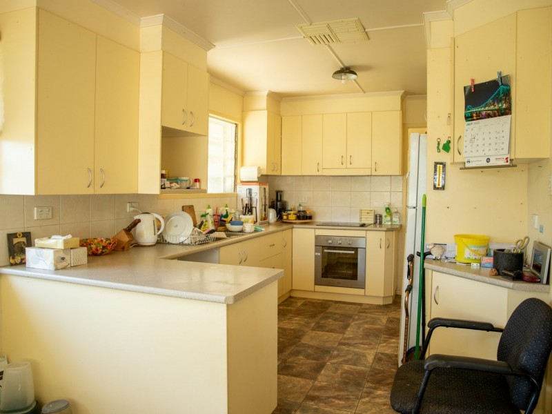 6 – 8 Wyndham Street, Roma QLD 4455