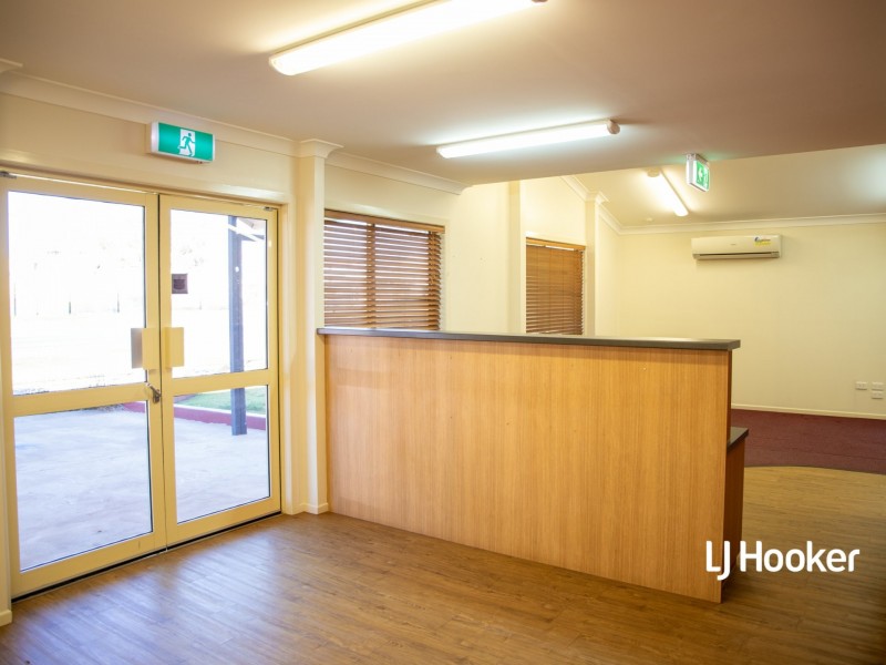 136-138 Northern Road, Roma QLD 4455