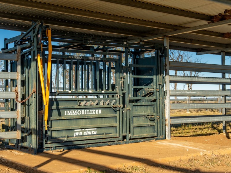 6614 Carnarvon Highway, Roma QLD 4455