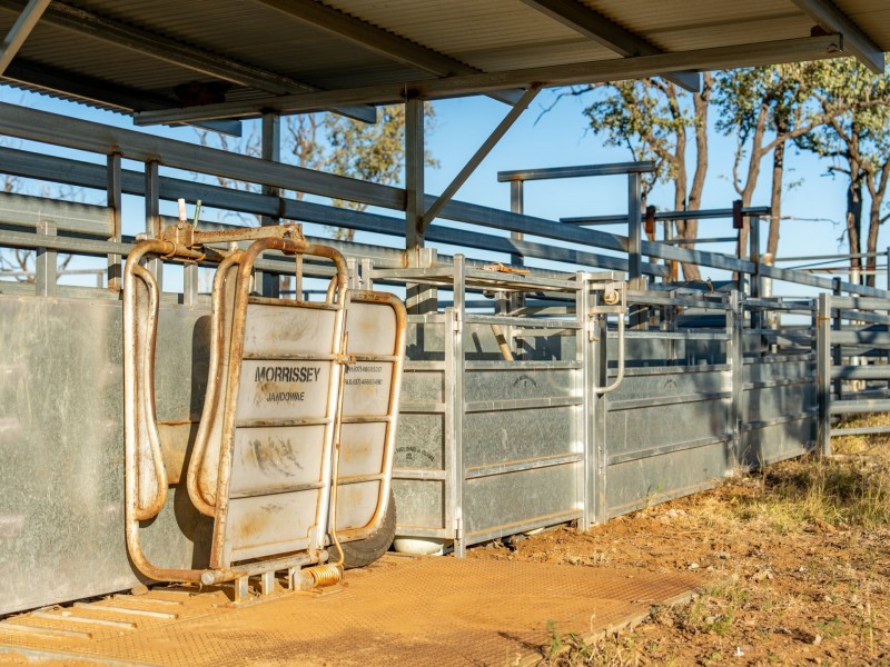 6614 Carnarvon Highway, Roma QLD 4455