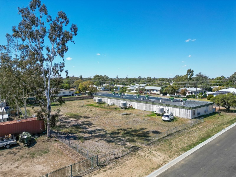 91 Miscamble Street E, Roma QLD 4455