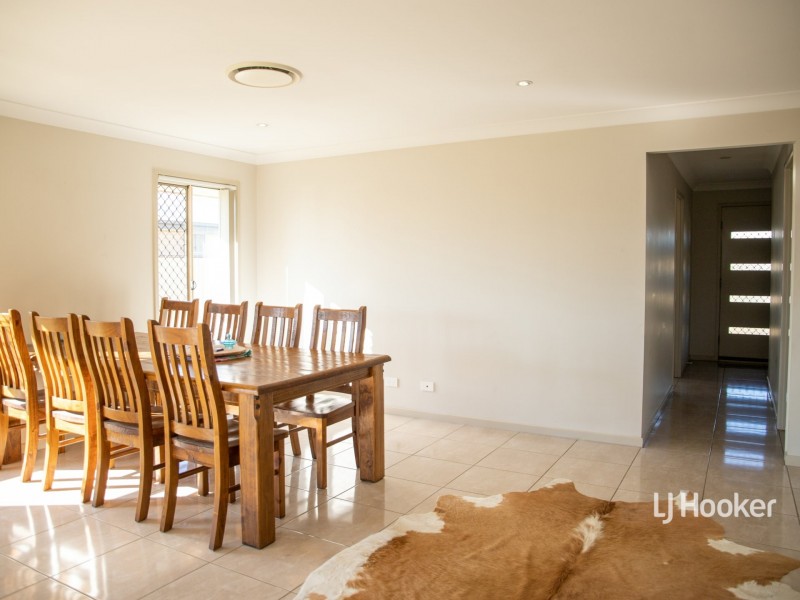 47 Howard Street, Roma QLD 4455