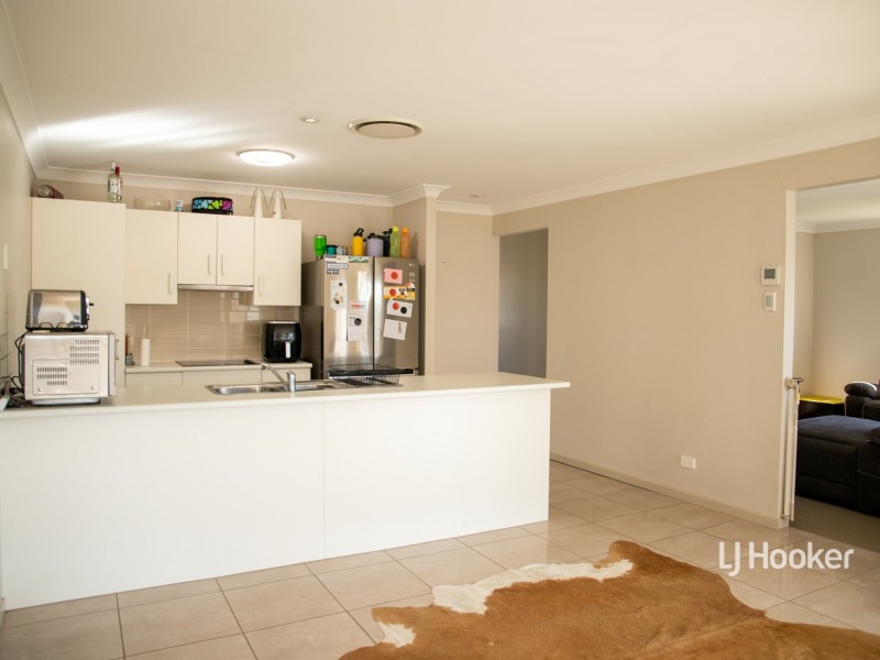 47 Howard Street, Roma QLD 4455