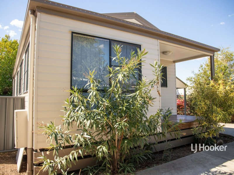 30 Saunders Street, Roma QLD 4455