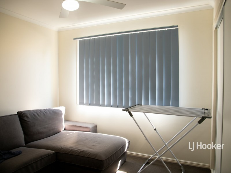 30 Saunders Street, Roma QLD 4455