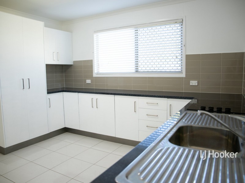 39 Northern Road, Roma QLD 4455