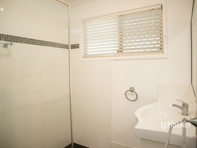 39 Northern Road, Roma QLD 4455